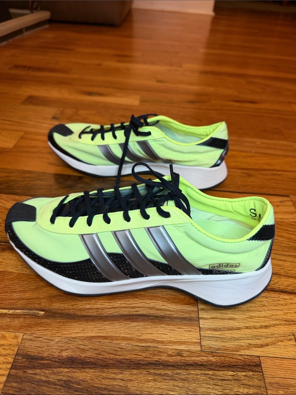 adidas Originals Neon Yellow & Black Tokyo Women’s Sneakers - Picture 3 of 6